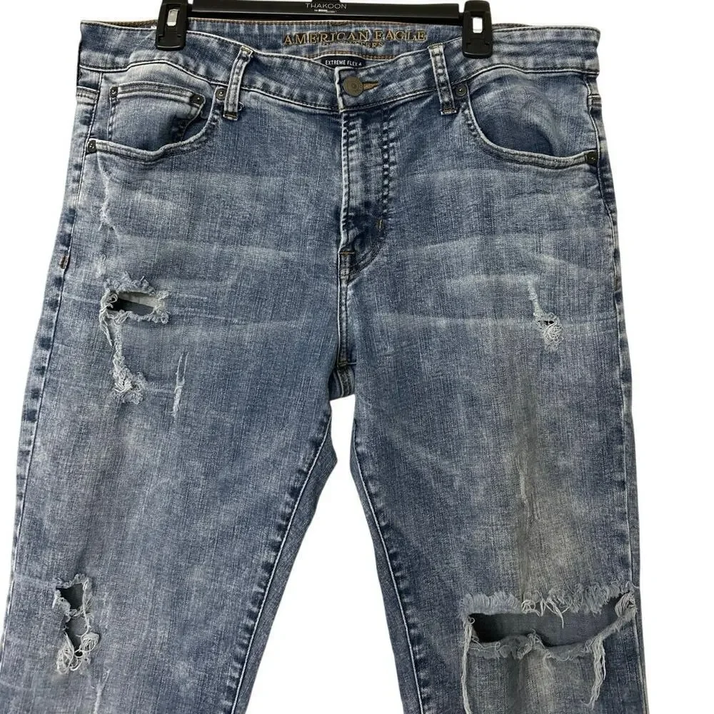 AMERICAN EAGLE Extreme Flex 4 Slim Straight Distressed Light Wash Jeans 36x34